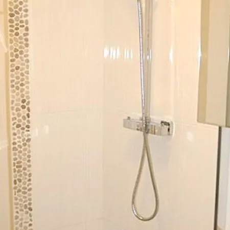 Fonctionnel Pour 2 Pers. Au Centre Des Adrets-prapoutel - Fr-1-557-28